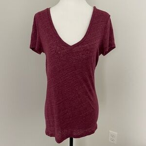 American Eagle Ultimate T Maroon V Neck Tee Shirt - Size Medium